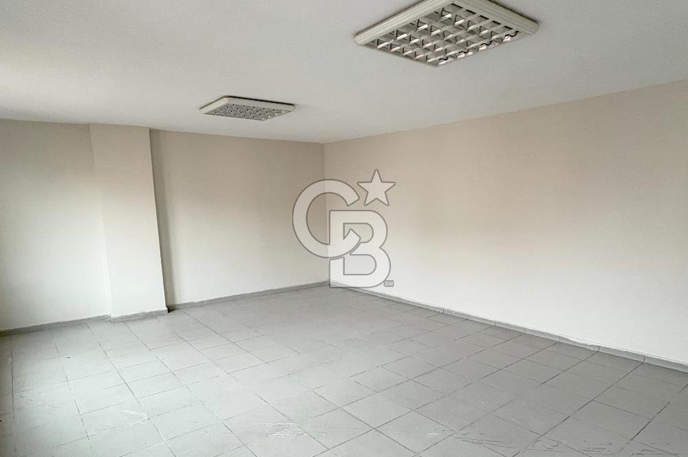 BAĞCILAR İNÖNÜ MAHALLESİ SATILIK 650 M2 OFİS KATI