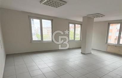 BAĞCILAR İNÖNÜ MAHALLESİ SATILIK 650 M2 OFİS KATI