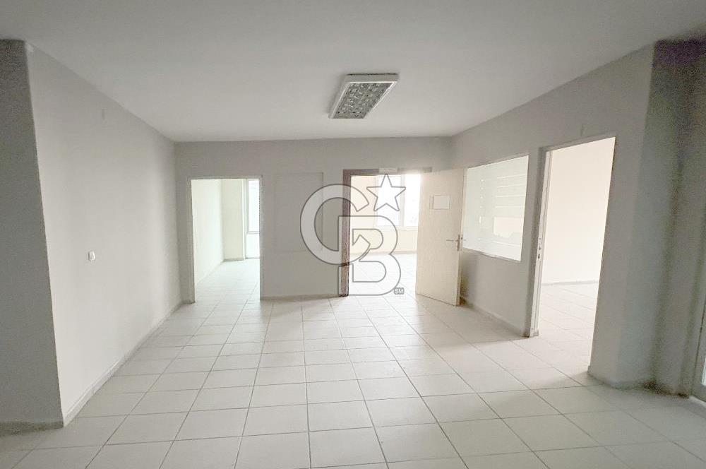BAĞCILAR İNÖNÜ MAHALLESİ SATILIK 650 M2 OFİS KATI