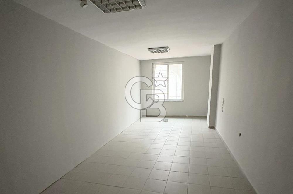 BAĞCILAR İNÖNÜ MAHALLESİ SATILIK 650 M2 OFİS KATI