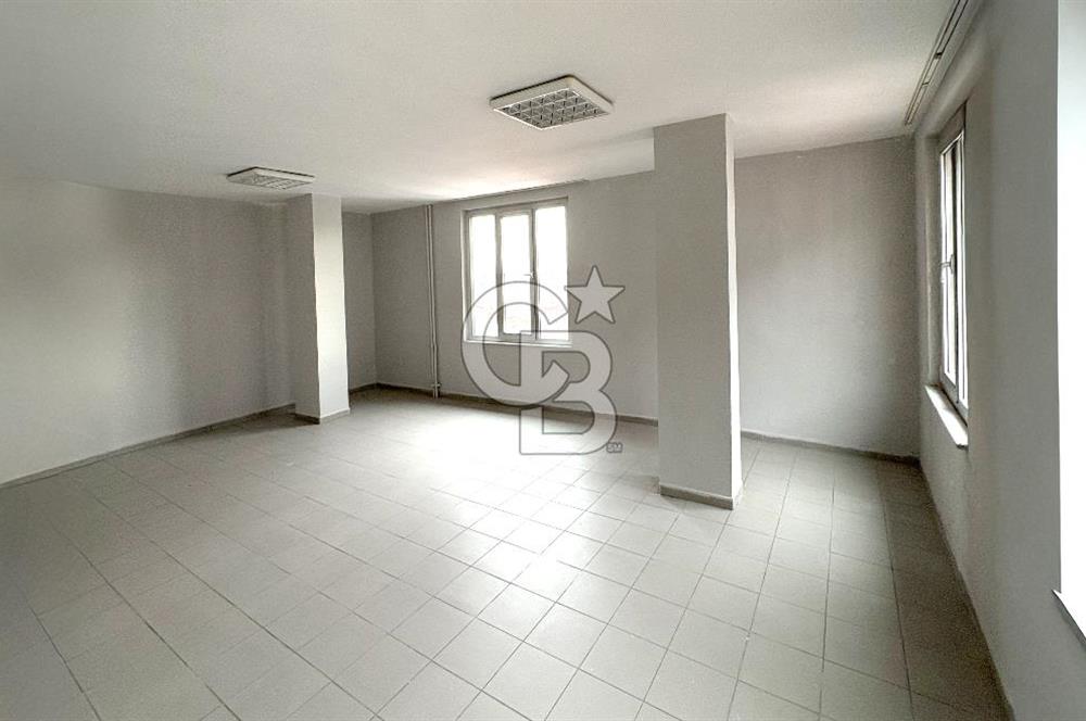 BAĞCILAR İNÖNÜ MAHALLESİ SATILIK 650 M2 OFİS KATI