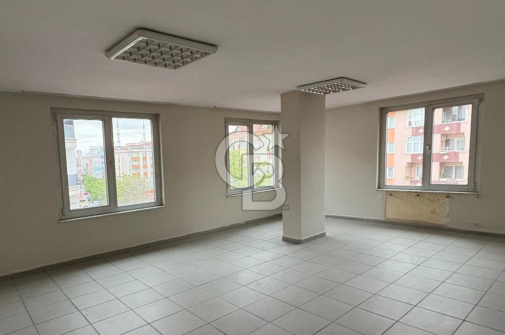 BAĞCILAR İNÖNÜ MAHALLESİ SATILIK 650 M2 OFİS KATI