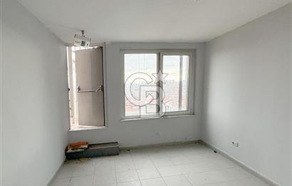BAĞCILAR İNÖNÜ MAHALLESİ SATILIK 650 M2 OFİS KATI