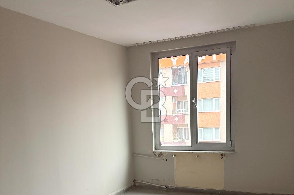 BAĞCILAR İNÖNÜ MAHALLESİ SATILIK 650 M2 OFİS KATI
