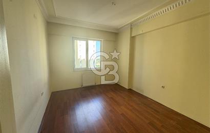 EFEKENT SİTESİNDE GENİŞ AİLELER İÇİN İDEAL 4+1 DAİRE