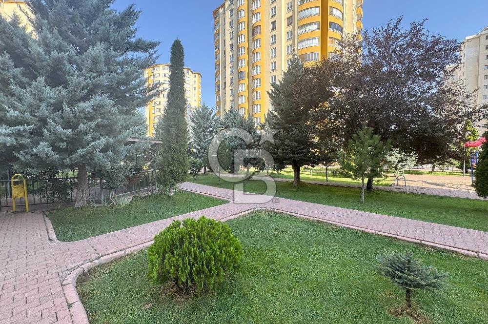 TALAS BAHÇELİEVLER EFEKENT SİTESİNDE 4+1 DAİRE