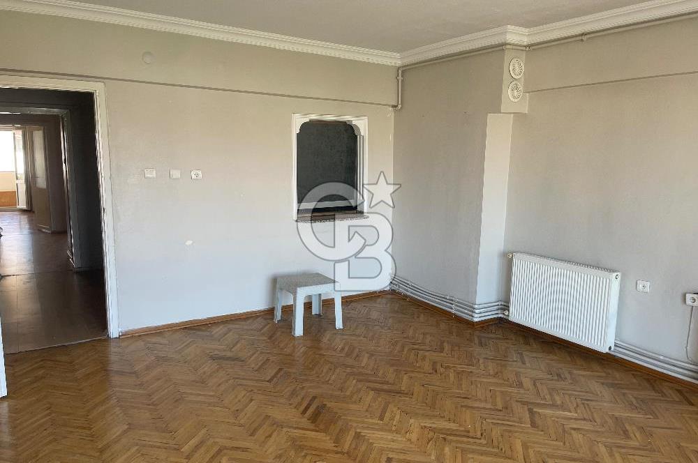 FEVZİÇAKMAK MAHALLESİ ÖĞRENCİYE KİRALIK EŞYALI 2+1 DAİRE!​