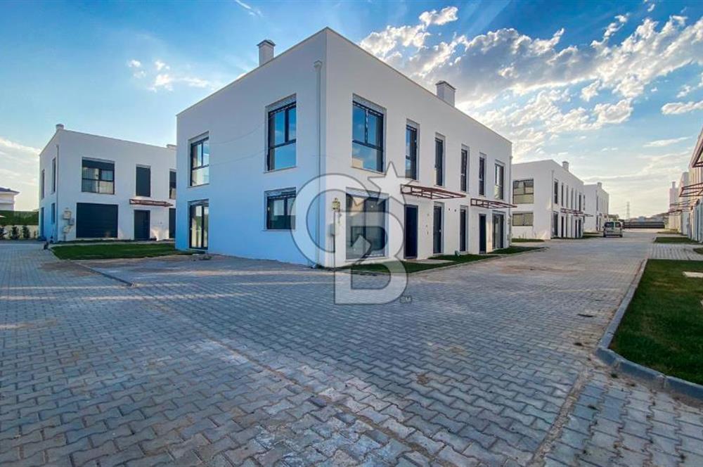 CB CITY' DEN YAŞAMKENTTE SATILIK 4+1 HAVUZLU VİLLA