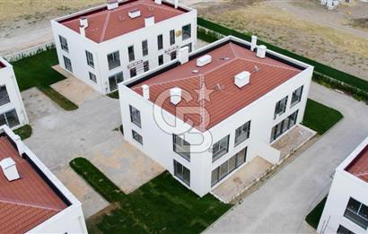 CB CITY' DEN YAŞAMKENTTE SATILIK 4+1 HAVUZLU VİLLA