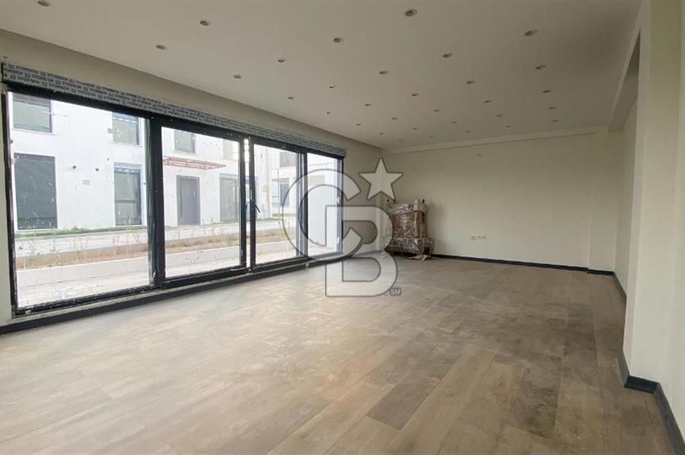 CB CITY' DEN YAŞAMKENTTE SATILIK 4+1 HAVUZLU VİLLA