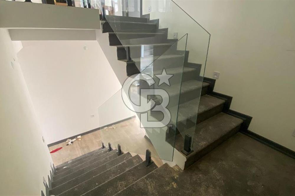 CB CITY' DEN YAŞAMKENTTE SATILIK 4+1 HAVUZLU VİLLA