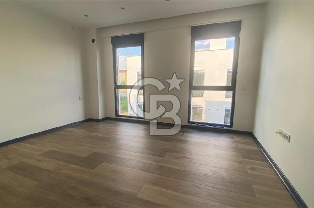 CB CITY' DEN YAŞAMKENTTE SATILIK 4+1 HAVUZLU VİLLA