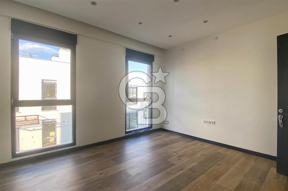 CB CITY' DEN YAŞAMKENTTE SATILIK 4+1 HAVUZLU VİLLA