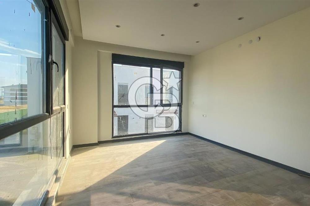 CB CITY' DEN YAŞAMKENTTE SATILIK 4+1 HAVUZLU VİLLA