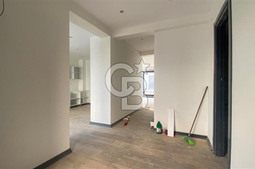 CB CITY' DEN YAŞAMKENTTE SATILIK 4+1 HAVUZLU VİLLA