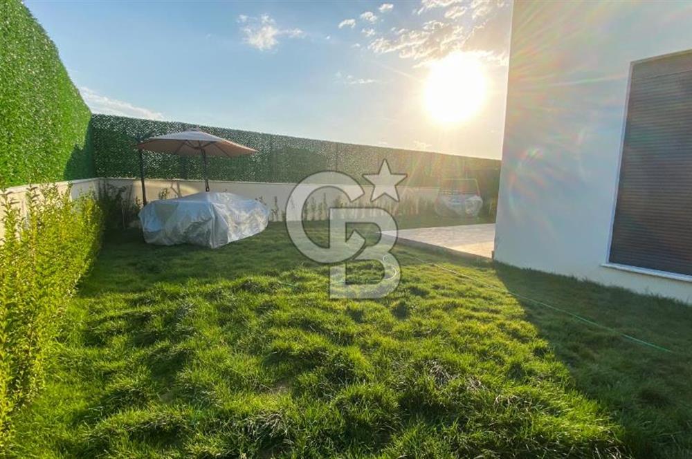 CB CITY' DEN YAŞAMKENTTE SATILIK 4+1 HAVUZLU VİLLA