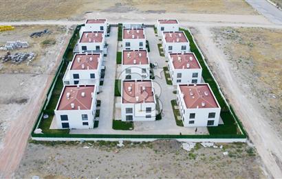 CB CITY' DEN YAŞAMKENTTE SATILIK 4+1 HAVUZLU VİLLA