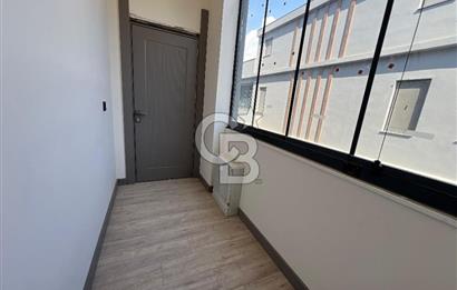 MERSİN ÇANKAYA KUYULUK’TA SATILIK 4+1 BAHÇELİ TRİPLEX VİLLA – GENİŞ TERASLI, OTOPARKLI, LÜKS SİTE İÇİNDE