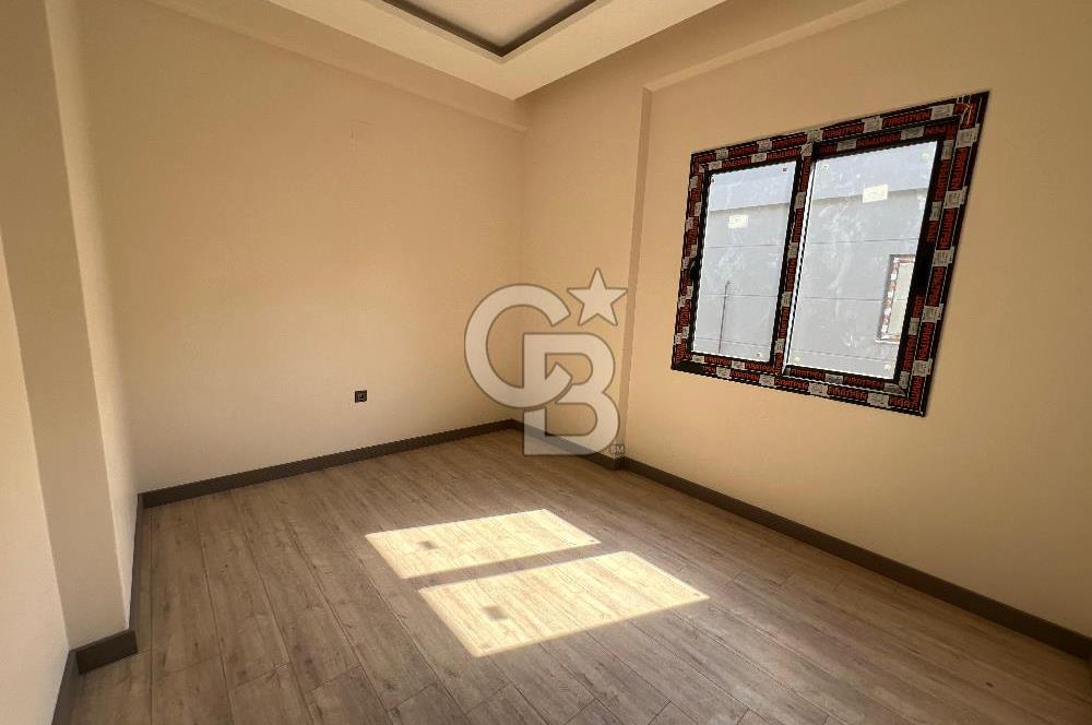 MERSİN ÇANKAYA KUYULUK’TA SATILIK 4+1 BAHÇELİ TRİPLEX VİLLA – GENİŞ TERASLI, OTOPARKLI, LÜKS SİTE İÇİNDE
