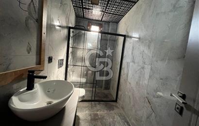 MERSİN ÇANKAYA KUYULUK’TA SATILIK 4+1 BAHÇELİ TRİPLEX VİLLA – GENİŞ TERASLI, OTOPARKLI, LÜKS SİTE İÇİNDE