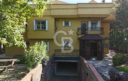 BÜYÜKÇEKMECE KUMBURGAZ'DA 2.784 M² ARSA İÇİNDE MÜSTAKİL VİLLA