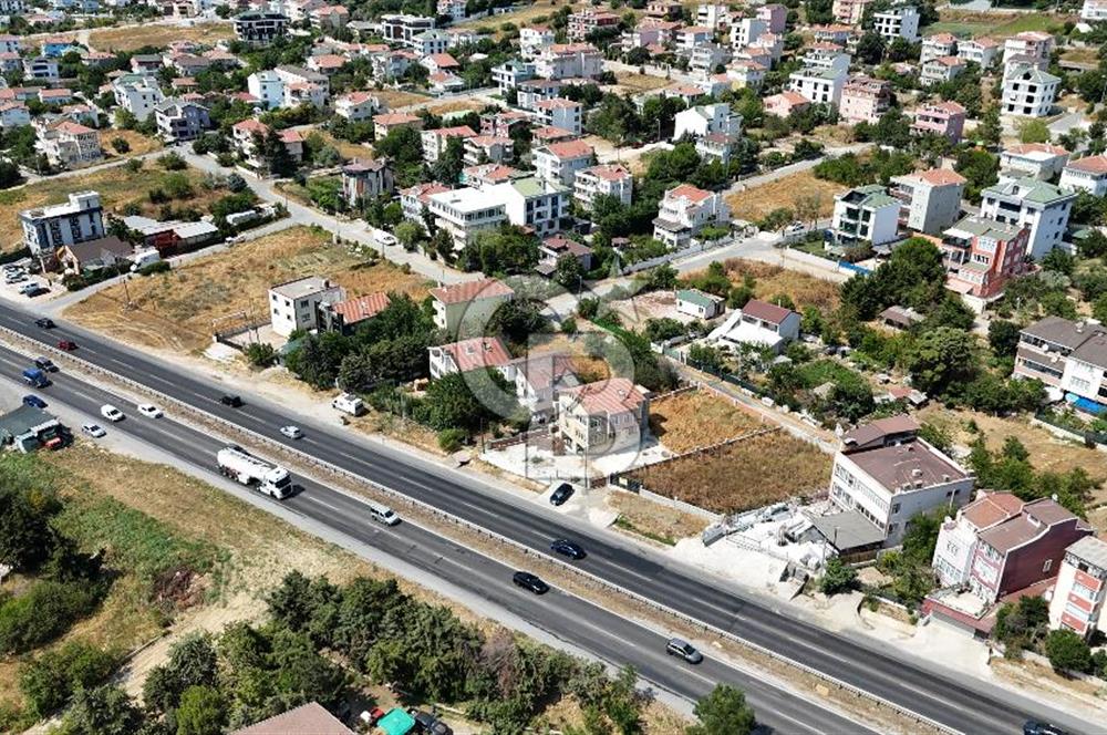 BÜYÜKÇEKMECE KUMBURGAZ E5 CEPHE 555 M² ARSA 