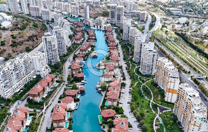 BOSPHORUS CITY GÖL BOĞAZ MANZARALI ERGUVAN EVLERİNDE 3+1