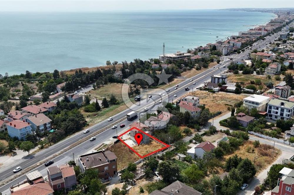 BÜYÜKÇEKMECE KUMBURGAZ E5 CEPHE 555 M² ARSA 