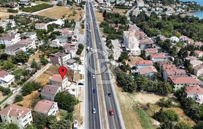 BÜYÜKÇEKMECE KUMBURGAZ E5 CEPHE 555 M² ARSA 