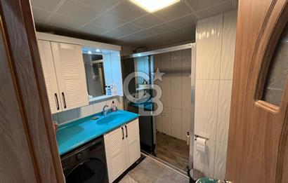 Karşıyaka’da Tersane Karşısında Deniz Manzaralı Satılık 3+1 Daire