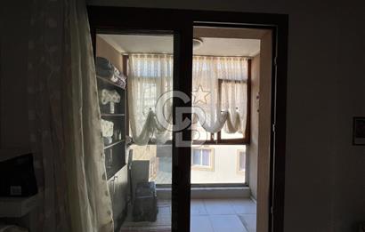 Karşıyaka’da Tersane Karşısında Deniz Manzaralı Satılık 3+1 Daire