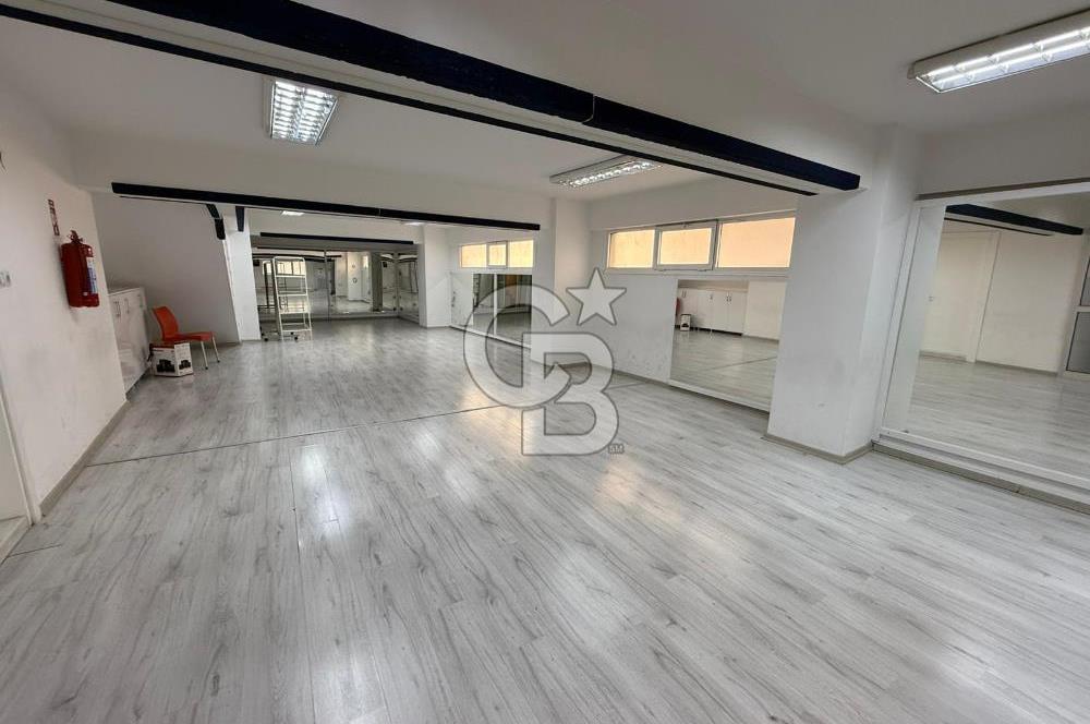 HATAY PAZARYERİ KARŞISI SATILIK TİCARİ DÜKKAN 500 m2