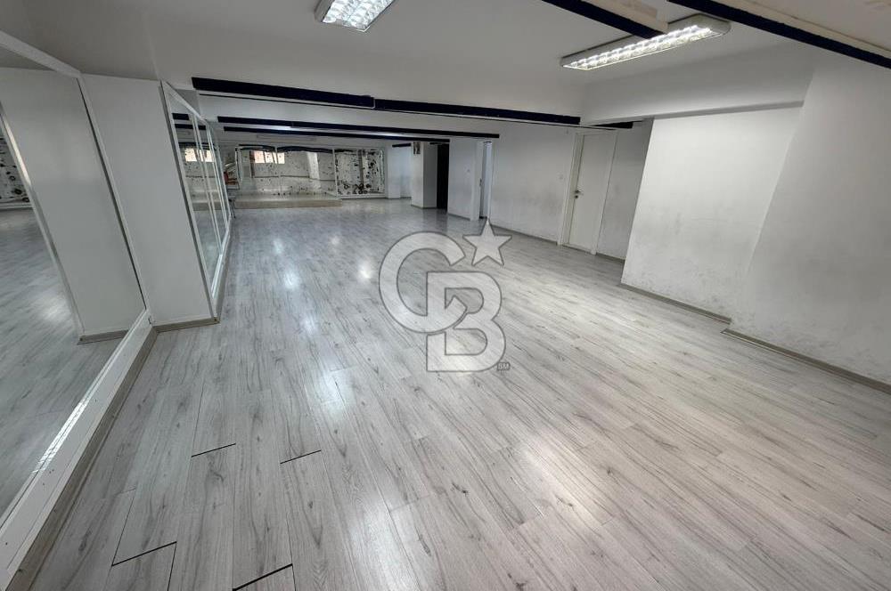 HATAY PAZARYERİ KARŞISI SATILIK TİCARİ DÜKKAN 500 m2