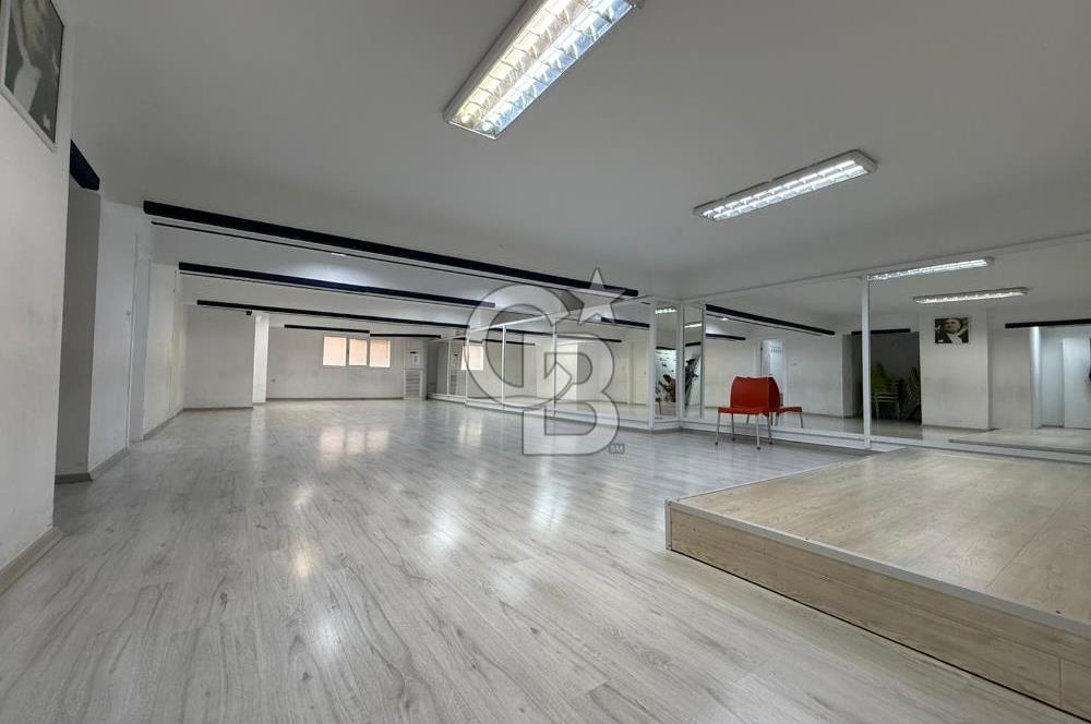 HATAY PAZARYERİ KARŞISI SATILIK TİCARİ DÜKKAN 500 m2