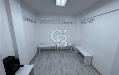 HATAY PAZARYERİ KARŞISI SATILIK TİCARİ DÜKKAN 500 m2