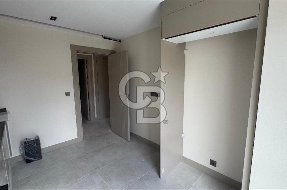 ÇENGELKÖY'DE CADDE ÜZERİ LÜX 3+1 100 M2 SATILIK DAİRE