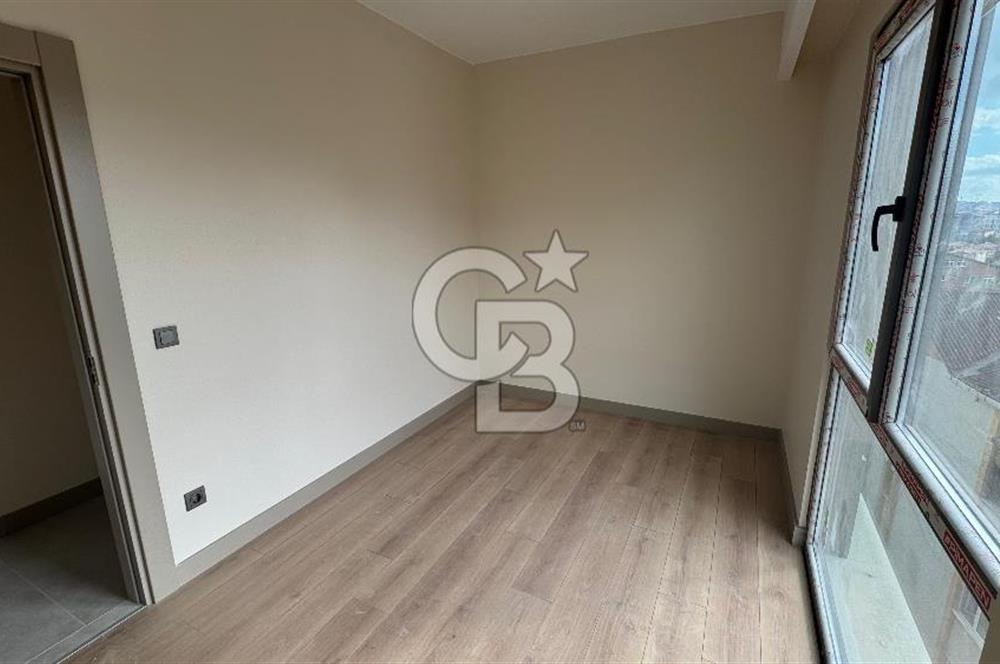 ÇENGELKÖY'DE CADDE ÜZERİ LÜX 3+1 100 M2 SATILIK DAİRE