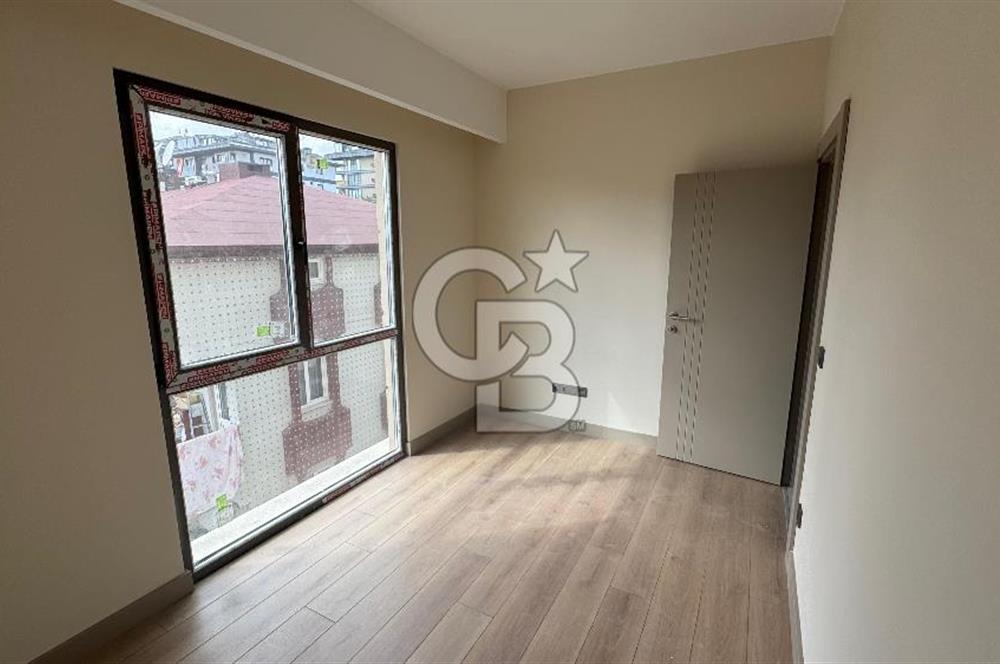ÇENGELKÖY'DE CADDE ÜZERİ LÜX 3+1 100 M2 SATILIK DAİRE