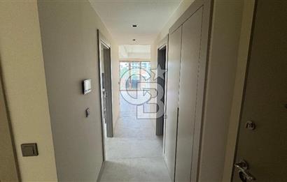 ÇENGELKÖY'DE CADDE ÜZERİ LÜX 3+1 100 M2 SATILIK DAİRE