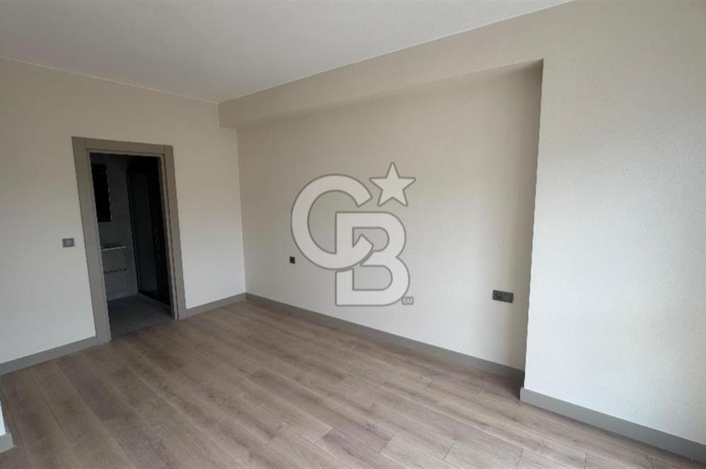 ÇENGELKÖY'DE CADDE ÜZERİ LÜX 3+1 100 M2 SATILIK DAİRE