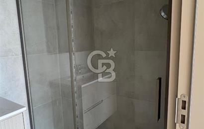 ÇENGELKÖY'DE CADDE ÜZERİ LÜX 3+1 100 M2 SATILIK DAİRE