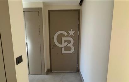 ÇENGELKÖY'DE CADDE ÜZERİ LÜX 3+1 100 M2 SATILIK DAİRE