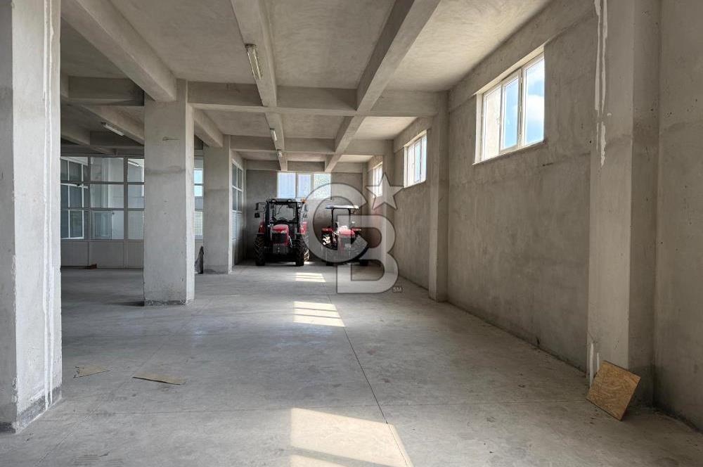 CB/PARK RUŞEN OKUL'DAN ANKARA YOL.CEPHE (1250m2) KİRALIK DEPOLAR