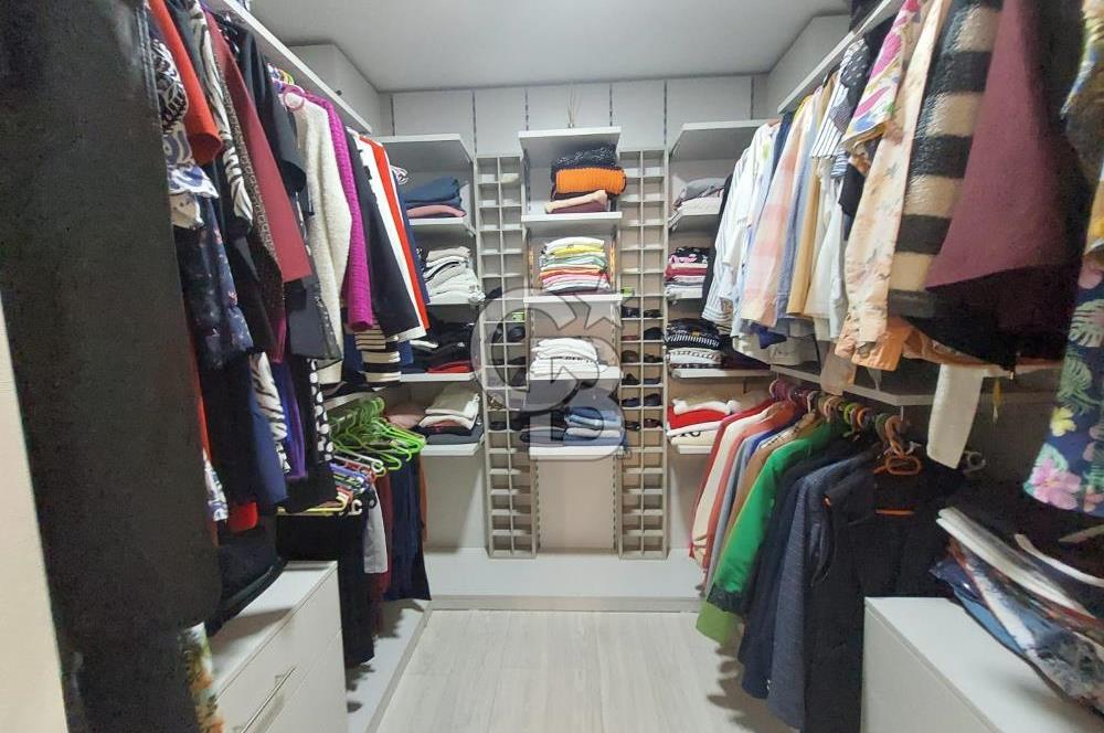 Kaşmir Yonca'da Lüks Sosyal Donatılı 5+1 Satılık Daire
