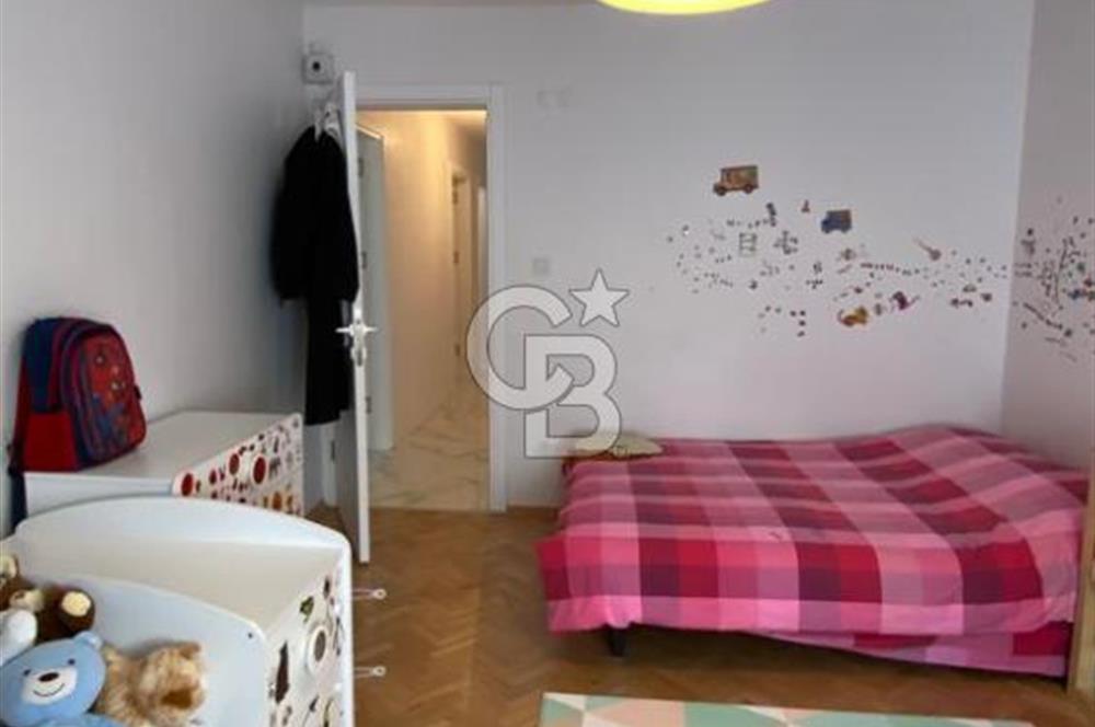 Sarıyer Acarlar da Yapılı Deniz ve Orman Manzaralı 4+1 Daire
