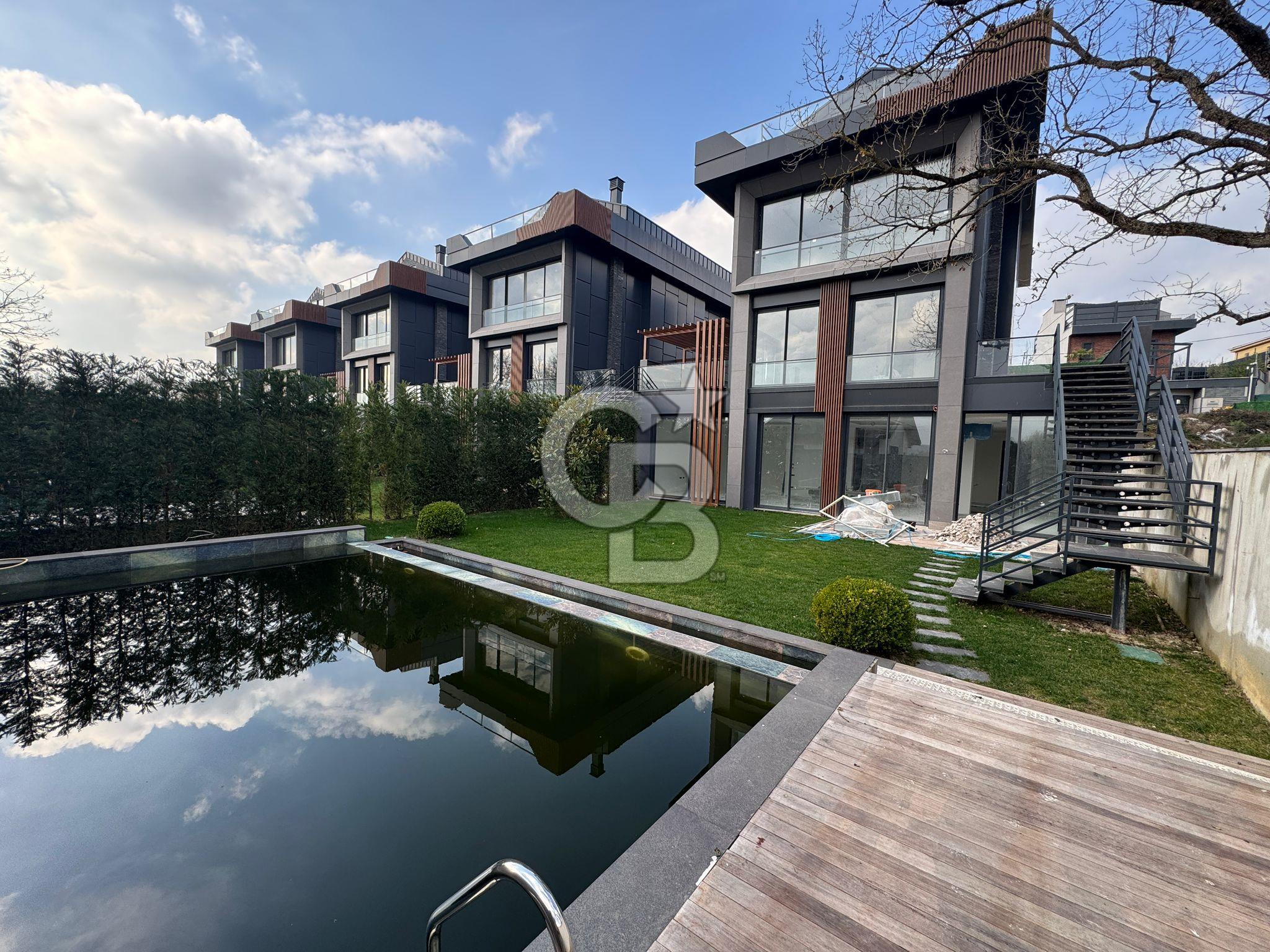 ÇEKMEKÖY ÖMERLİ'DE ÖZEL MİMARİ TASARIM LUX A+ VİLLA