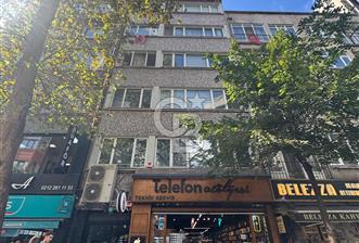 BEŞİKTAŞ TÜRKALİDE ÇARŞININ TAM ORTASINDA KOMPLE BİNA