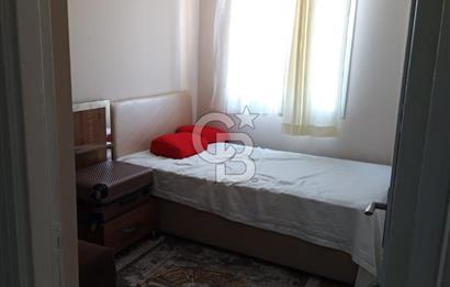 ÇİĞLİ BALATÇIKTA SATILIK FULL EŞYALI 1+1 GENİŞ DAİRE