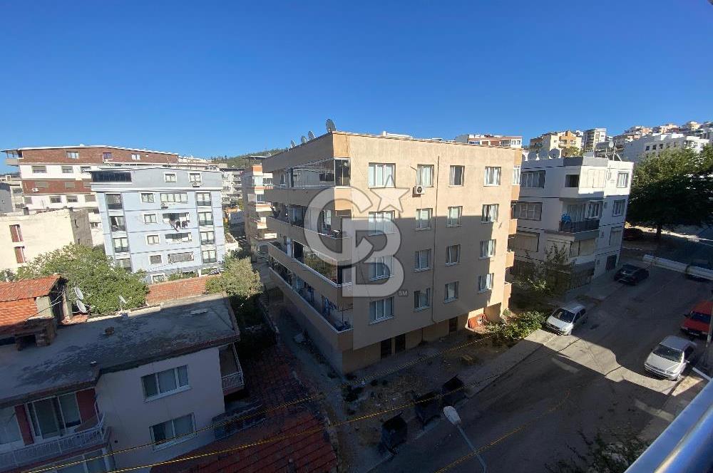 ALİAĞA ÇARŞI MERKEZDE ASANSÖRLÜ SATILIK 3+1 DAİRE