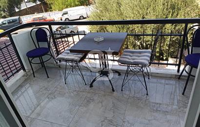 ÇİĞLİ BALATÇIKTA SATILIK FULL EŞYALI 1+1 GENİŞ DAİRE